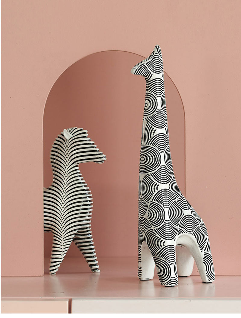 Line Art Resin Animal Sculpture